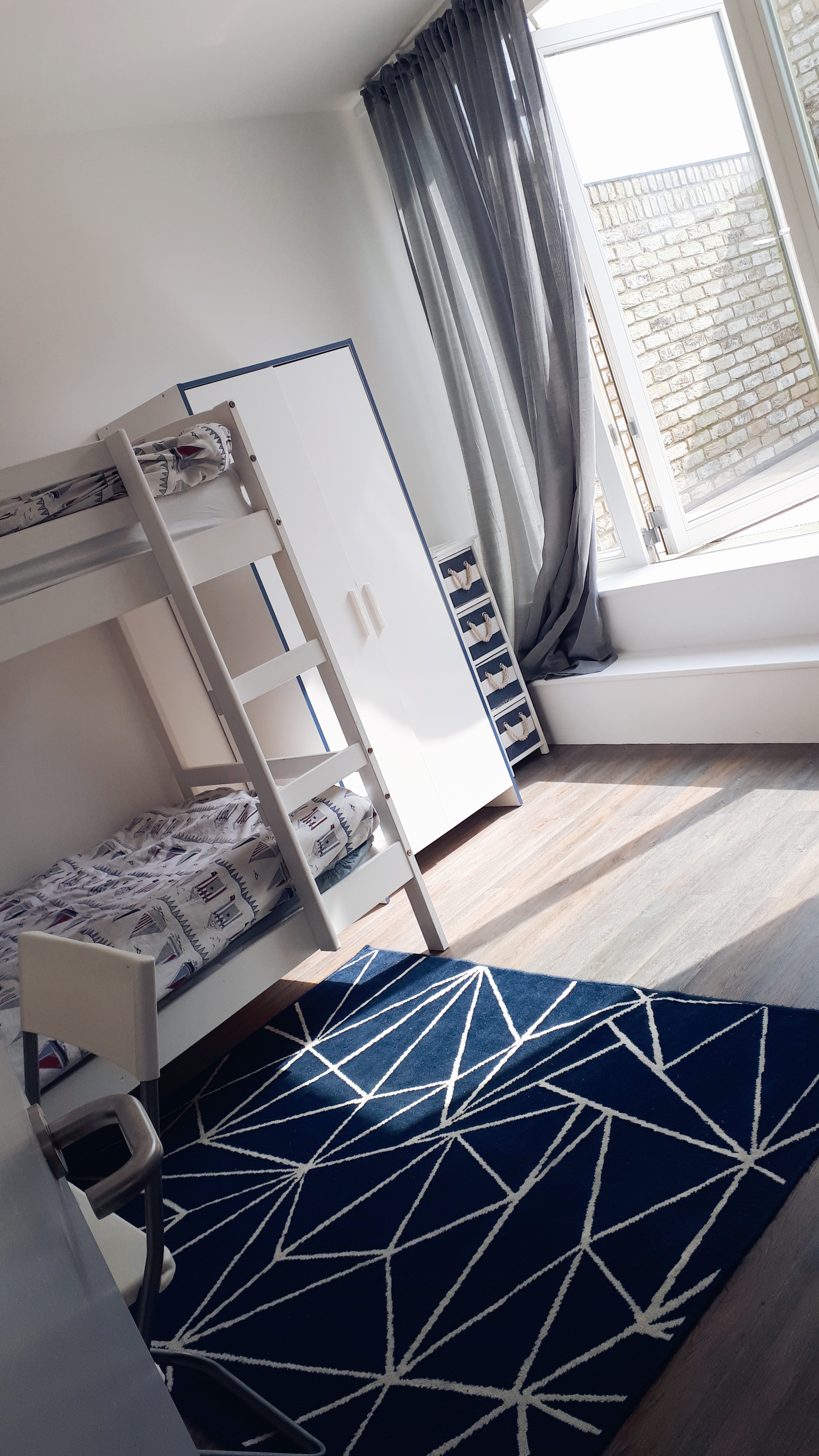 2019-07-08 04.44.39 1.jpg